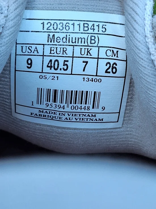 Brooks Revel Women’s Running Shoes Size 9 Beige Tan Athletic Sneakers - Picture 2 of 8